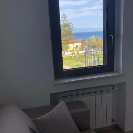 Astounding Sea View Apartment *