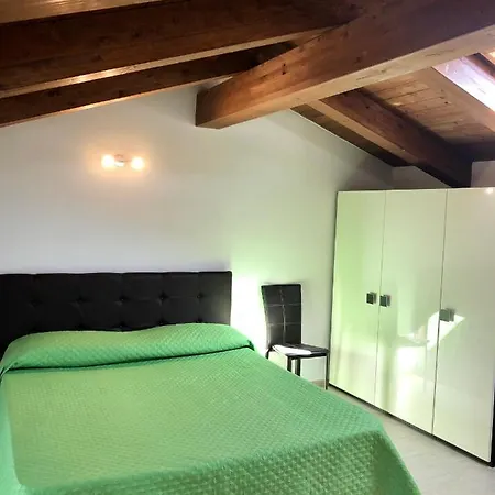 Apartment Astounding Sea View